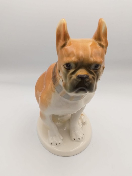 Figurka porcelanowa pies Buldog