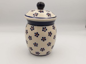 POJEMNIK ŚREDNI 0,5L 64