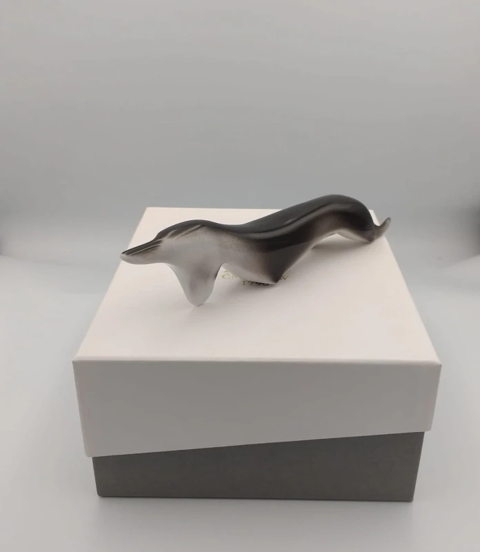 FIGURKA PORCELANOWA PIES JAMNIK