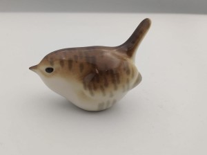 FIGURKA PORCELANOWA Strzyżyk niższy