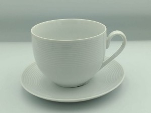 Filiżanka 450 ml ze spodkiem Yvette Biała Linea E755