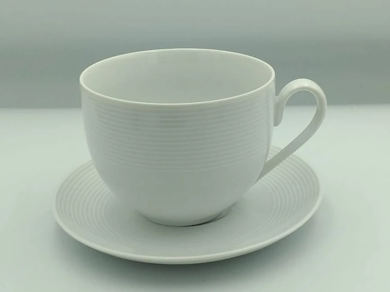 Filiżanka 450 ml ze spodkiem Yvette Biała Linea E755