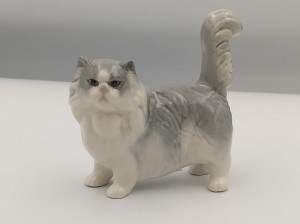 FIGURKA PORCELANOWA Kot Perski Patrycja