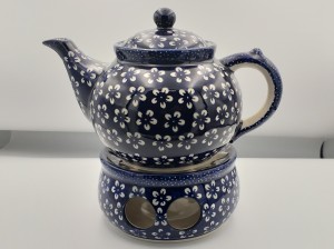 CZAJNIK 1,5L Z PODGRZEWACZEM W ZESTAWIE J8KO