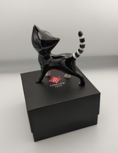 FIGURKA PORCELANOWA KOT FILEMON