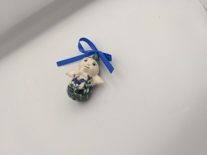 KULA aniołek W czapeczce IM03