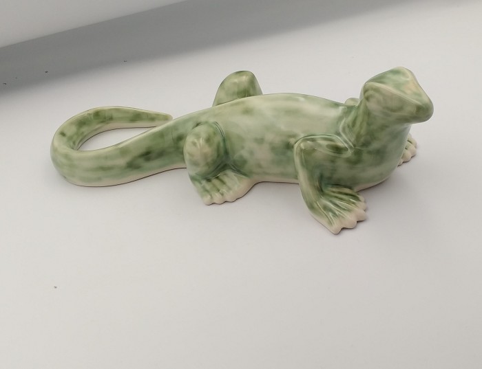 FIGURKA OGRODOWA JASZCZURKA