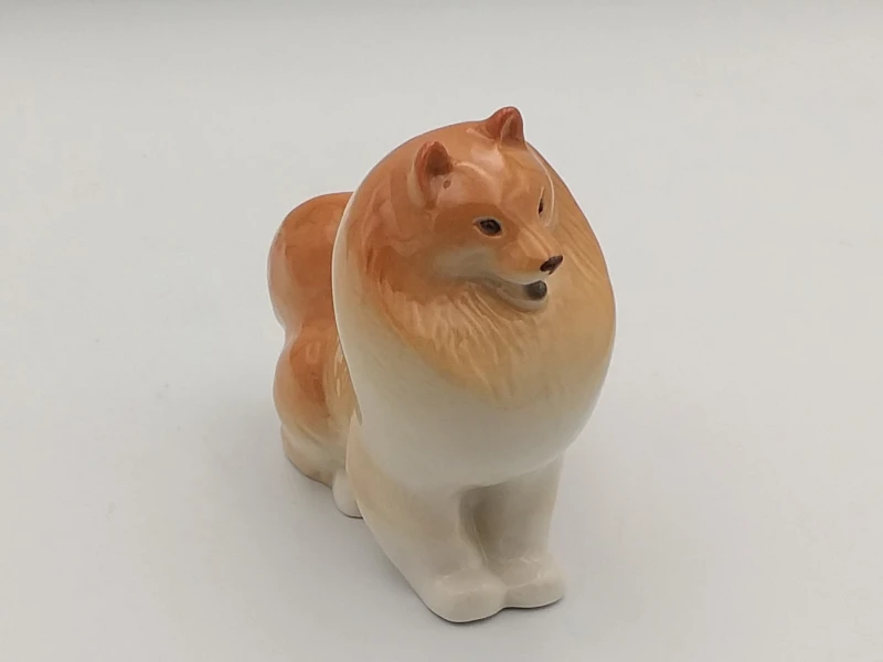 Figurka Porcelanowa Szpic beżowy