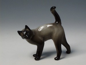 FIGURKA PORCELANOWA Kot syjamski (200-0058)