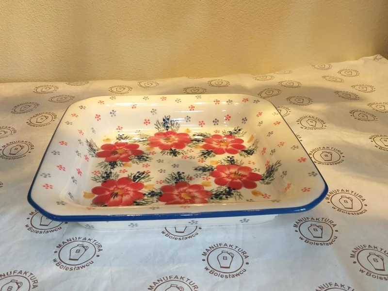 SALATERKA KWADRATOWA IS01