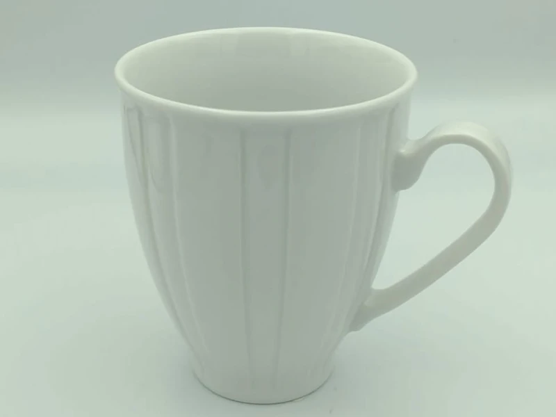 Kubek 380 ml Oktawa biała 0001