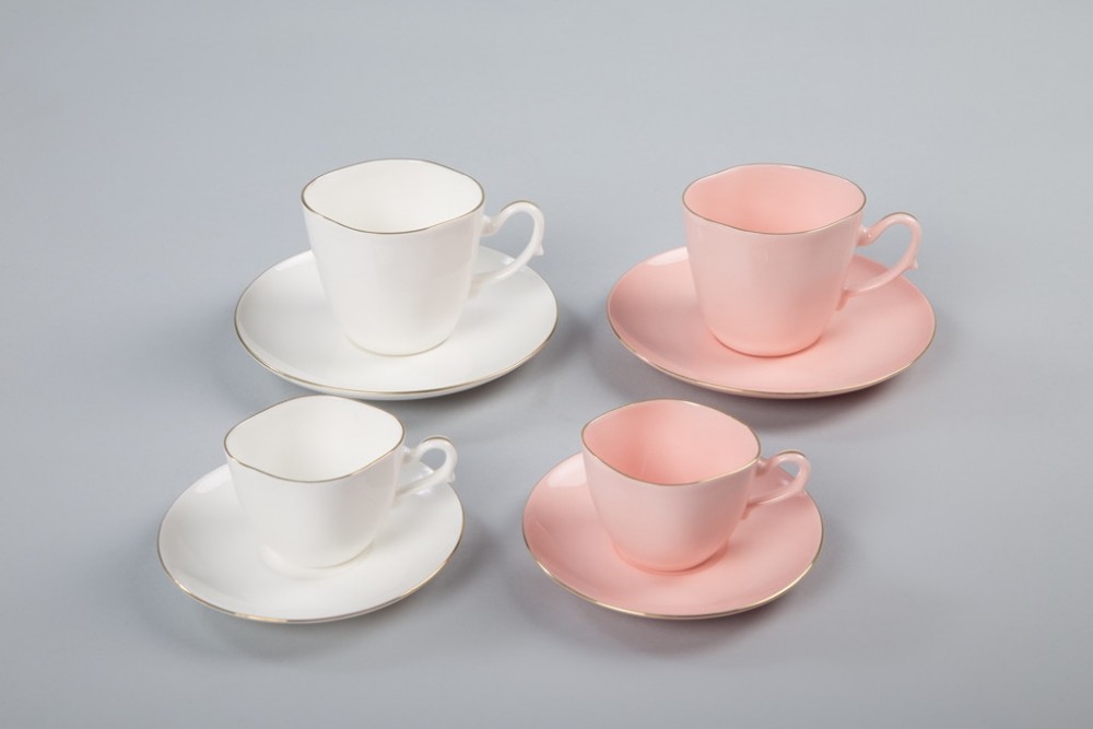 Porcelanowa filiżanka do espresso Ćmielów